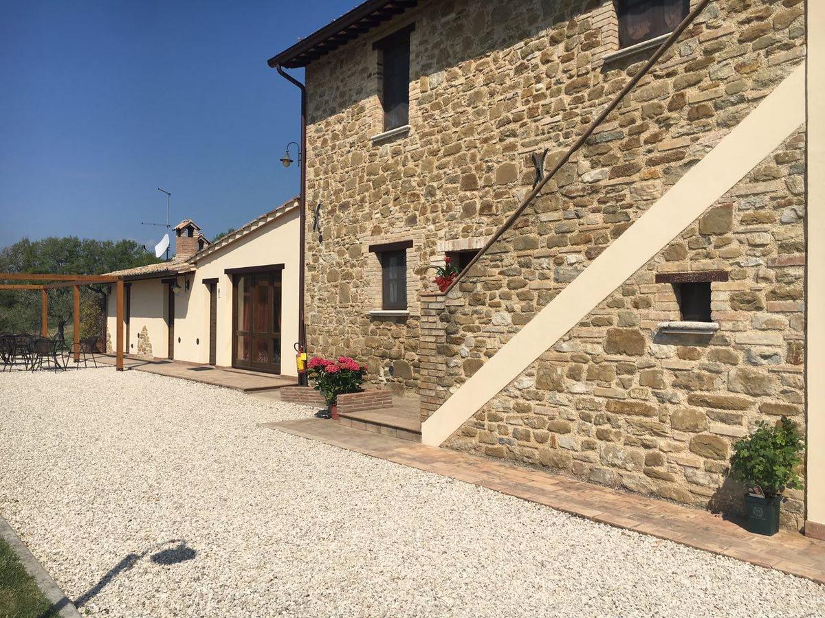 Residenza Il Falchetto Ассизи Экстерьер фото